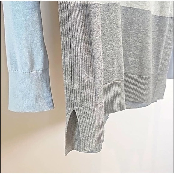 LAND'S End V-Neck Color Block CottonLong Sleeve Tunic Sweater SizeXSmall - Picture 2 of 6